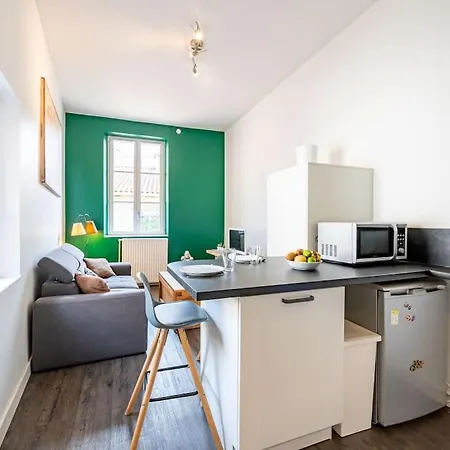 Entre Bastille Et Hyper-centre: Lave-linge - Fibre * Grenoble